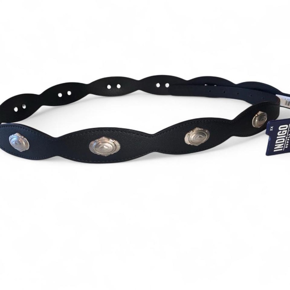 Women’s Black Synthetic Leather Belt with Conchos Size 2x (18-20)